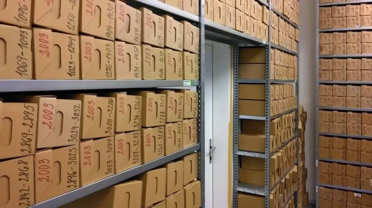 Rozměry policových regálů VARIMO. Rozměry regálů, rozměry kovového policového regálu.